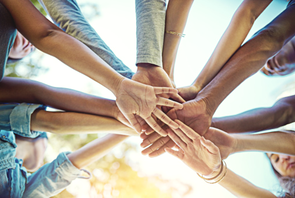 all hands in