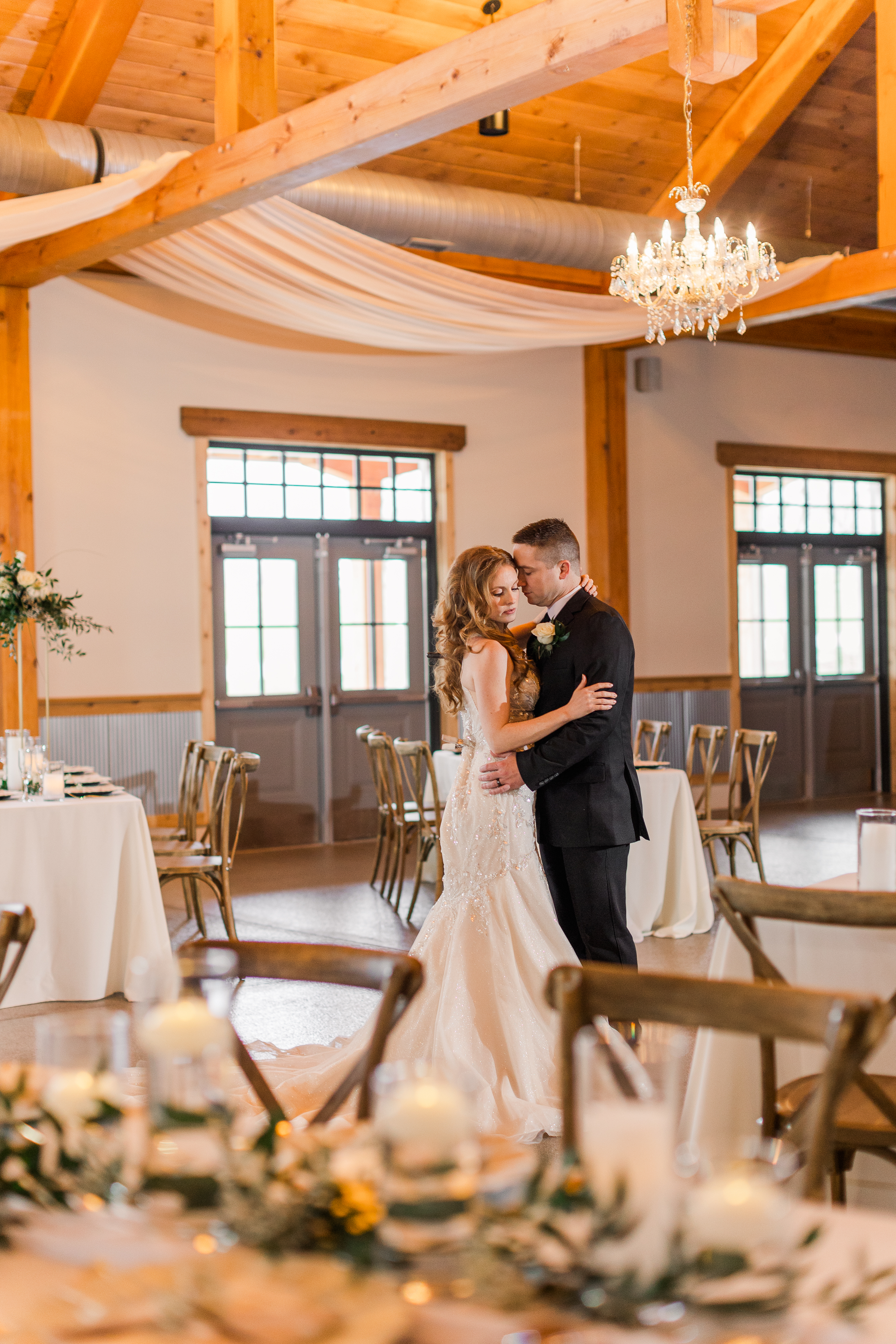 couple dancing